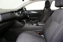2019 Holden Commodore LT