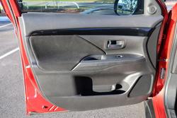 2018 Mitsubishi Outlander ES
