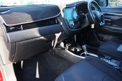 2018 Mitsubishi Outlander ES