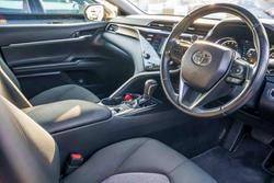 2020 Toyota Camry Ascent Sport