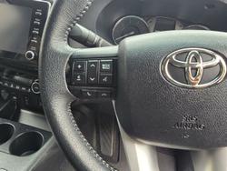 2021 Toyota Hilux SR5