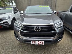 2021 Toyota Hilux SR5