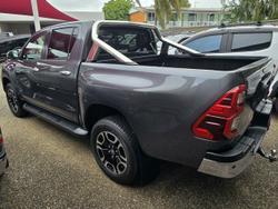 2021 Toyota Hilux SR5