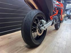 2021 KTM 690 SMC R