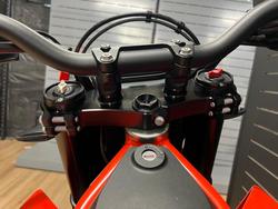 2021 KTM 690 SMC R