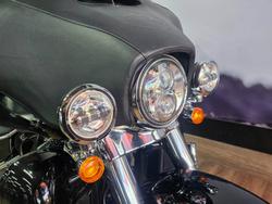 2021 HARLEY-DAVIDSON FLHTK ULTRA LIMITED Black
