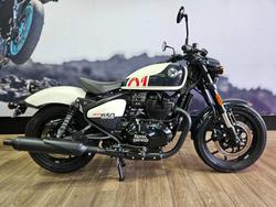 Royal Enfield (see Also Enfiel Shotgun 650