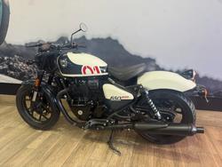 2024 ROYAL ENFIELD (SEE ALSO ENFIEL SHOTGUN 650 WHITE