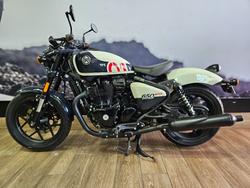 2024 ROYAL ENFIELD (SEE ALSO ENFIEL SHOTGUN 650 WHITE