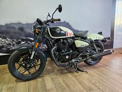2024 ROYAL ENFIELD (SEE ALSO ENFIEL SHOTGUN 650 WHITE