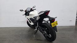 2025 Yamaha YZF-R3 Red