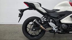 2025 Yamaha YZF-R3 Red