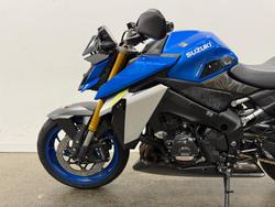 2022 Suzuki GSX-S1000 Blue