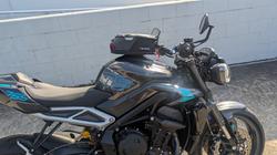 2025 Triumph STREET TRIPLE RS Black