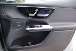 2025 Mercedes-Benz GLC-Class GLC300