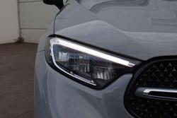 2025 Mercedes-Benz GLC-Class GLC300