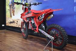 2022 Gas Imports MC 85 17/14 Red