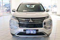 2025 Mitsubishi Outlander LS