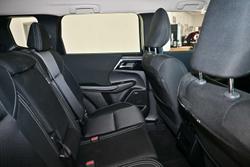 2025 Mitsubishi Outlander LS