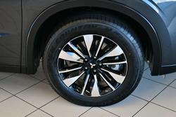 2025 Mitsubishi Outlander LS