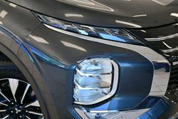 2025 Mitsubishi Outlander LS