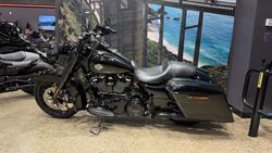 2025 Harley-Davidson Road King Special 114 (FLHRXS) Touring Black