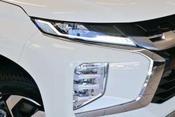 2025 Mitsubishi Pajero Sport GLS