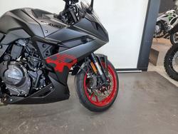 2026 Suzuki GSX-8R (GSX800FRQ) Black