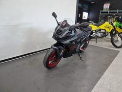 2026 Suzuki GSX-8R (GSX800FRQ) Black