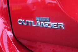 2020 Mitsubishi Outlander Black Edition