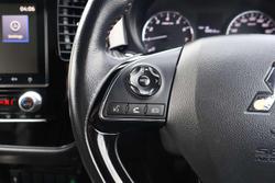 2020 Mitsubishi Outlander Black Edition