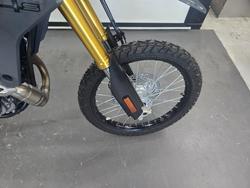 2026 Suzuki DR-Z4S (DR-Z400SRJ) GREY