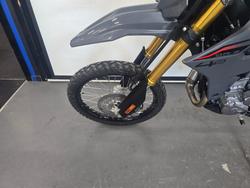2026 Suzuki DR-Z4S (DR-Z400SRJ) GREY