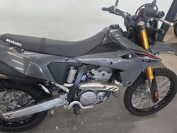 2026 Suzuki DR-Z4S (DR-Z400SRJ) GREY