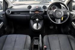 2013 Mazda 2 Neo