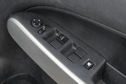 2013 Mazda 2 Neo