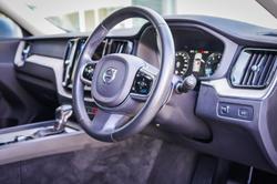 2020 Volvo XC60 T5 Inscription