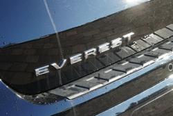 2025 Ford Everest Platinum