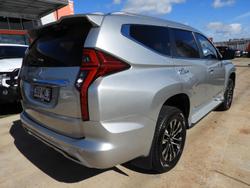 2023 Mitsubishi Pajero Sport GLS
