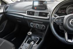 2016 Mazda 3 Maxx