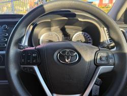 2017 Toyota Kluger GX