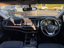 2017 Toyota Kluger GX