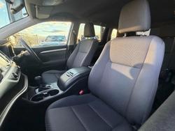 2017 Toyota Kluger GX