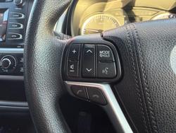 2017 Toyota Kluger GX