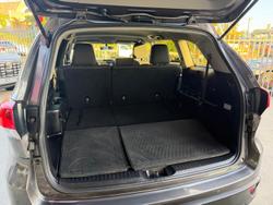 2017 Toyota Kluger GX