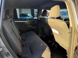 2017 Toyota Kluger GX
