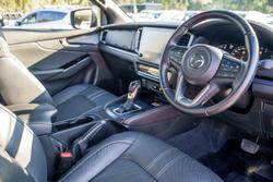 2025 Mazda BT-50 GT
