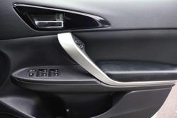 2020 Mitsubishi Eclipse Cross LS