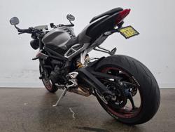 2017 Triumph STREET TRIPLE RS Grey