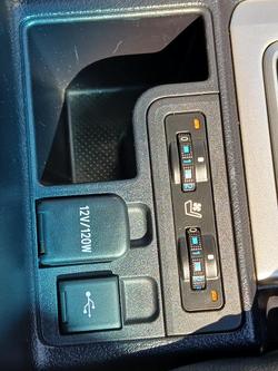 2023 Toyota Landcruiser Prado VX